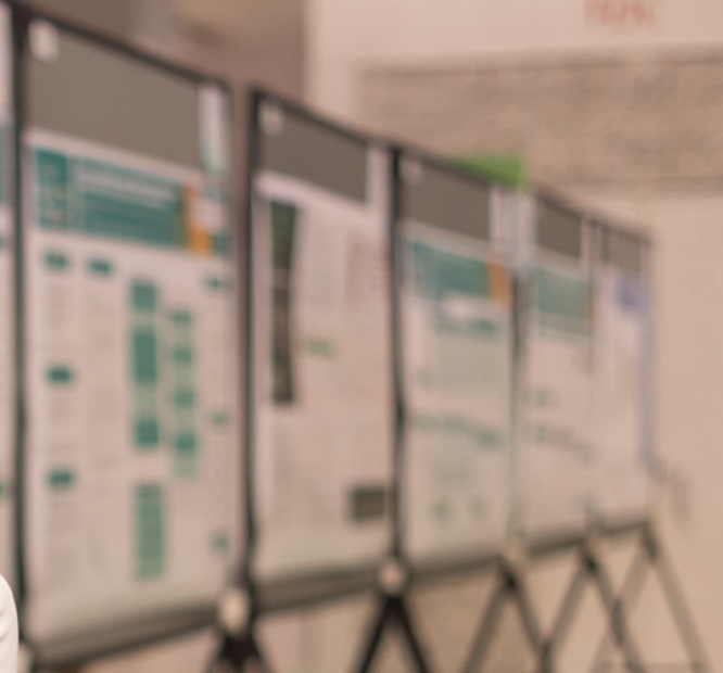 Exposition de posters de recherche.